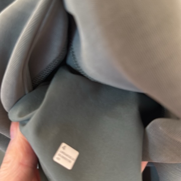 Like New Lululemon Softstreme High Rise Midi Skirt sz 4 sage - Picture 5 of 6